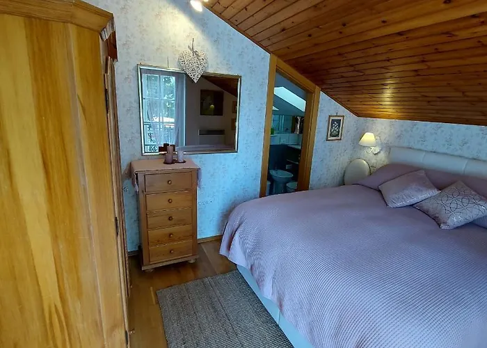 Stella - Parking * Piran