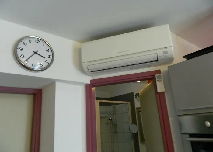 Stella - Parking * Piran