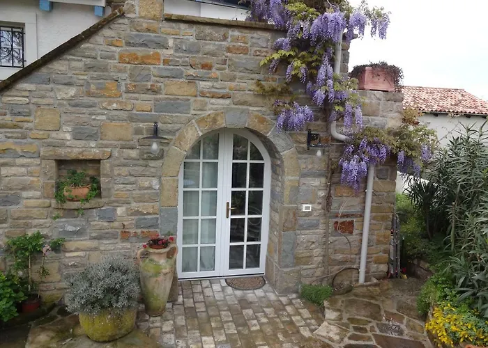 Stella - Parking פיראן